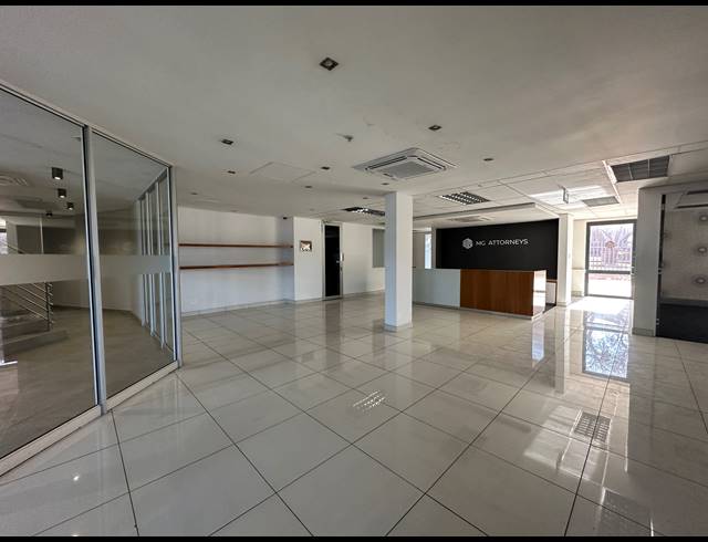 311M² OFFICE TO LET IN SANDTON CENTRAL